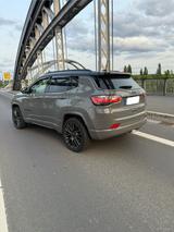 Jeep Compass 1.3l 4xe S 4WD, AHK - Jeep Compass Gebrauchtwagen in Frankfurt