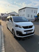 Peugeot Traveller Allure L2, AHK abnehmbar, 8 Sitzer - Peugeot Traveller mit Anhängerkupplung