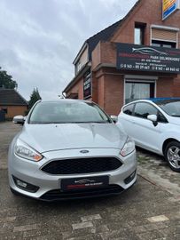 Ford Focus - 1