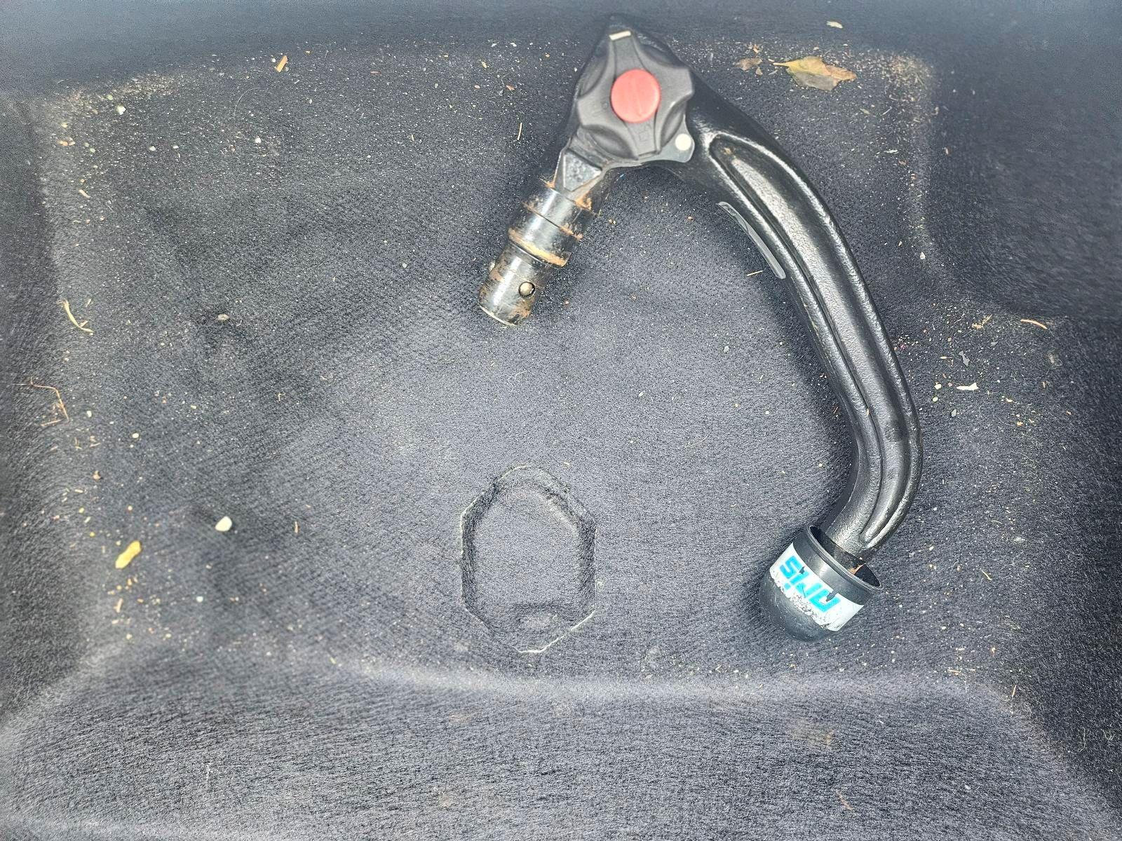 Opel Astra 2012 — photo 15