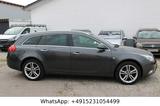 Opel Insignia A Sports Tourer Cosmo 4x4 - Opel Insignia aus 2009: Sport Tourer