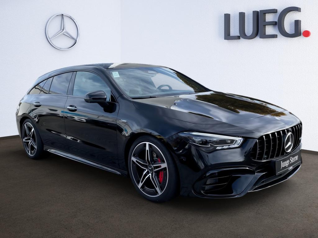 Mercedes-Benz CLA 45 AMG Shooting Brake