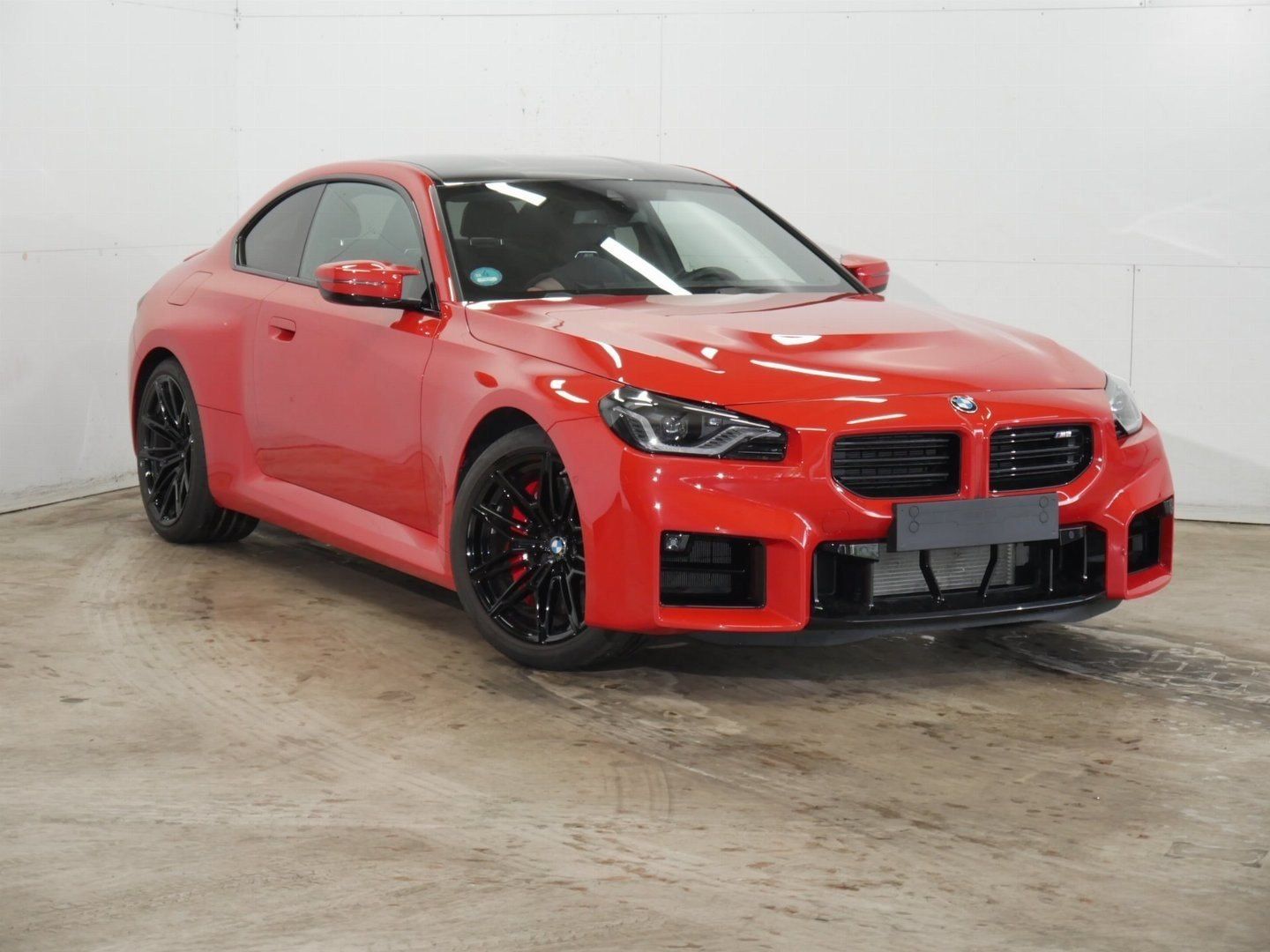 Fahrzeugabbildung BMW M2 Coupé | M Carbondach | HK Surround System | M
