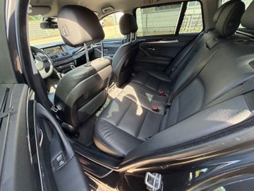 BMW 520 - 12