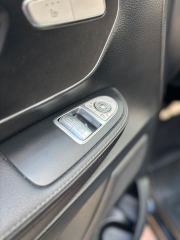 Mercedes-Benz AVANTGARDEMarco-Polo lang SHZRFKLEDSt.HZ