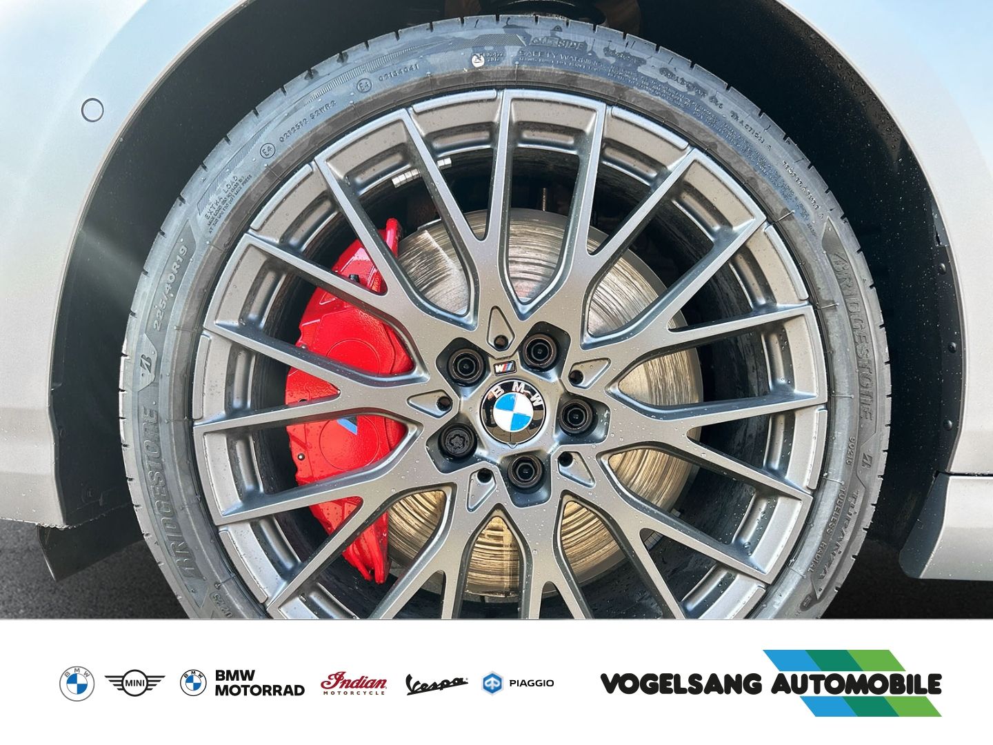 Fahrzeugabbildung BMW 120 i M Sport Park-Assistent Sportpaket Head-Up