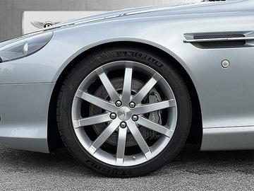 2007 Aston Martin DB9 — фото 5