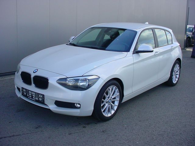 BMW 116i*PDC vorne und hinten*ALU*Sitzheizung*