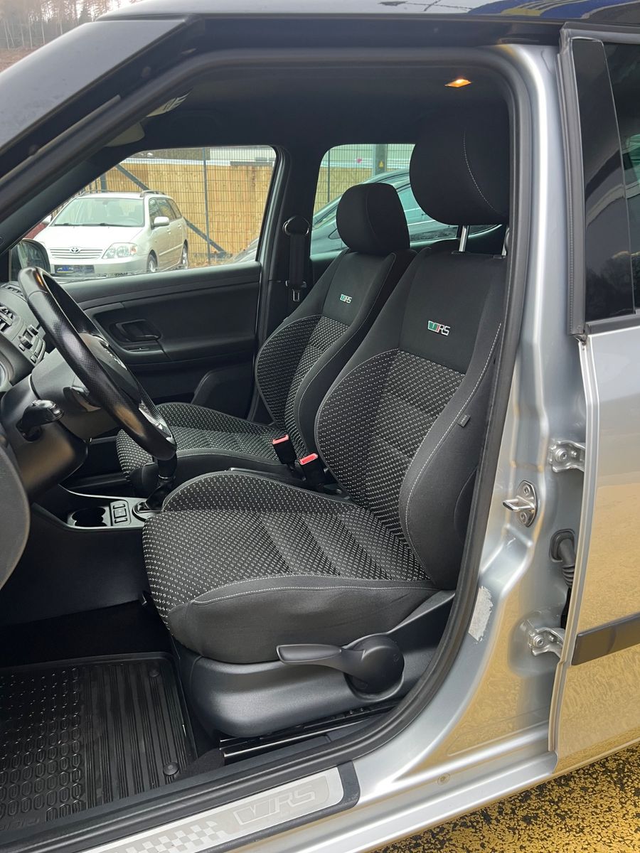 Fahrzeugabbildung SKODA Fabia RS Automatik