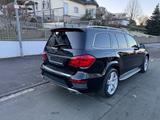 Mercedes-Benz GL 550 AMG 4Matic 7-Sitzer  - Mercedes-Benz: 7 Sitzer