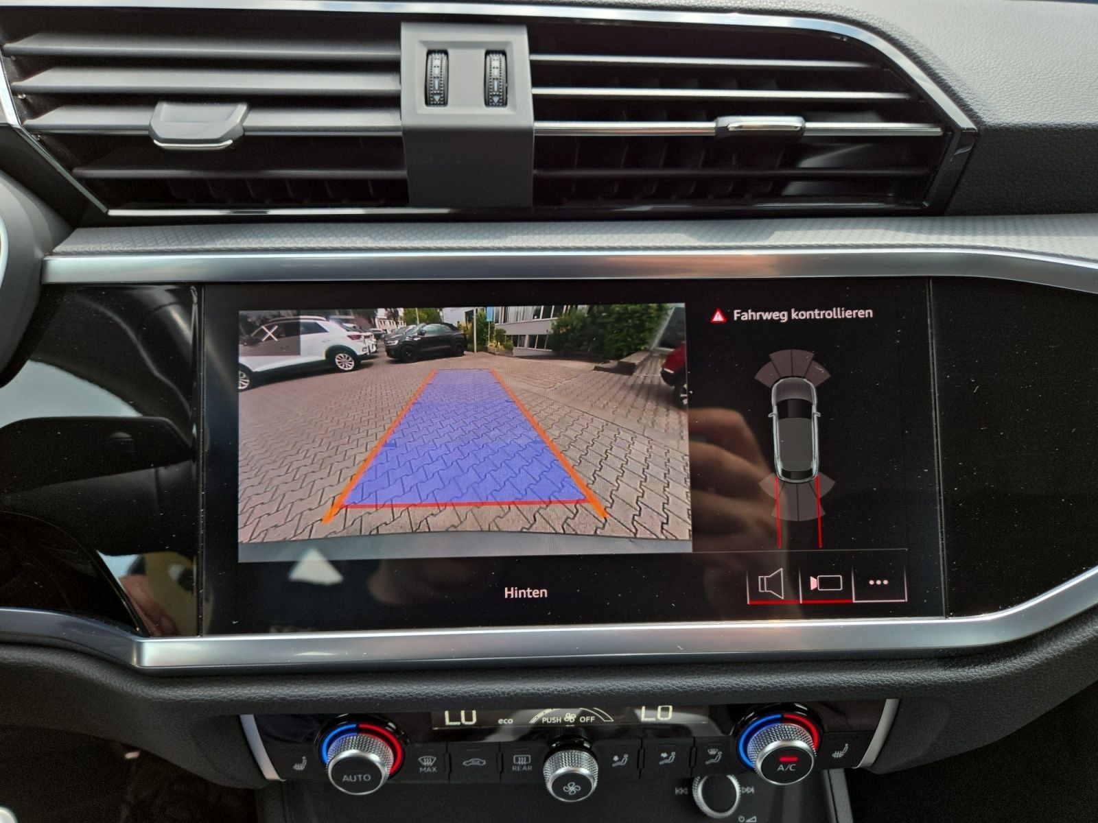 Audi Q3 Sportback S line 35 TDI S tronic, LED/KAM/VIR foto 18