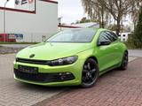 Volkswagen Scirocco 2.0 TSI Alcantara 147KW SHZ KLIMAAUTO - Volkswagen Scirocco: Grün