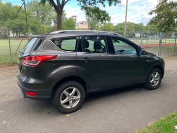 Ford Kuga - 5