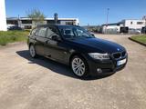 BMW 320d Aut. Touring Navi.Xenon. - gebrauchte BMW 320 aus dem Jahr 2010