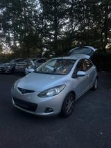 Mazda 2 1.3 Benziner - Mazda 2 in Nürnberg
