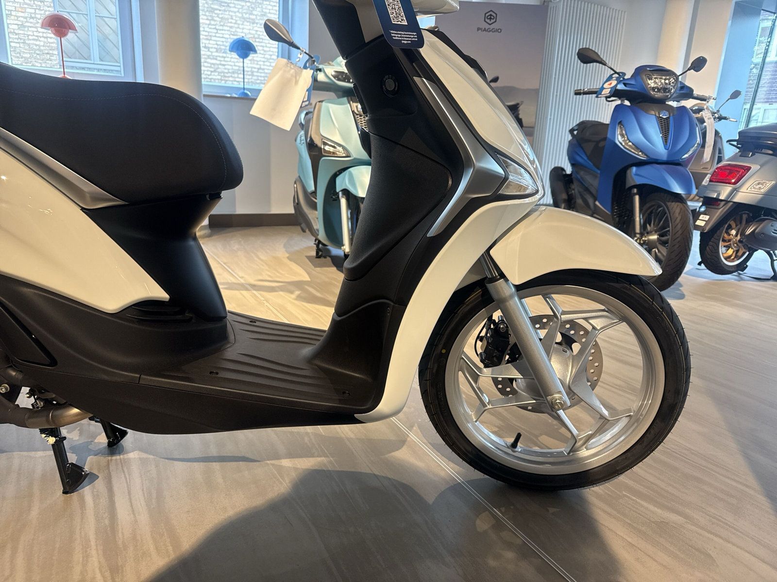 Fahrzeugabbildung Piaggio LIBERTY 50 WHITE