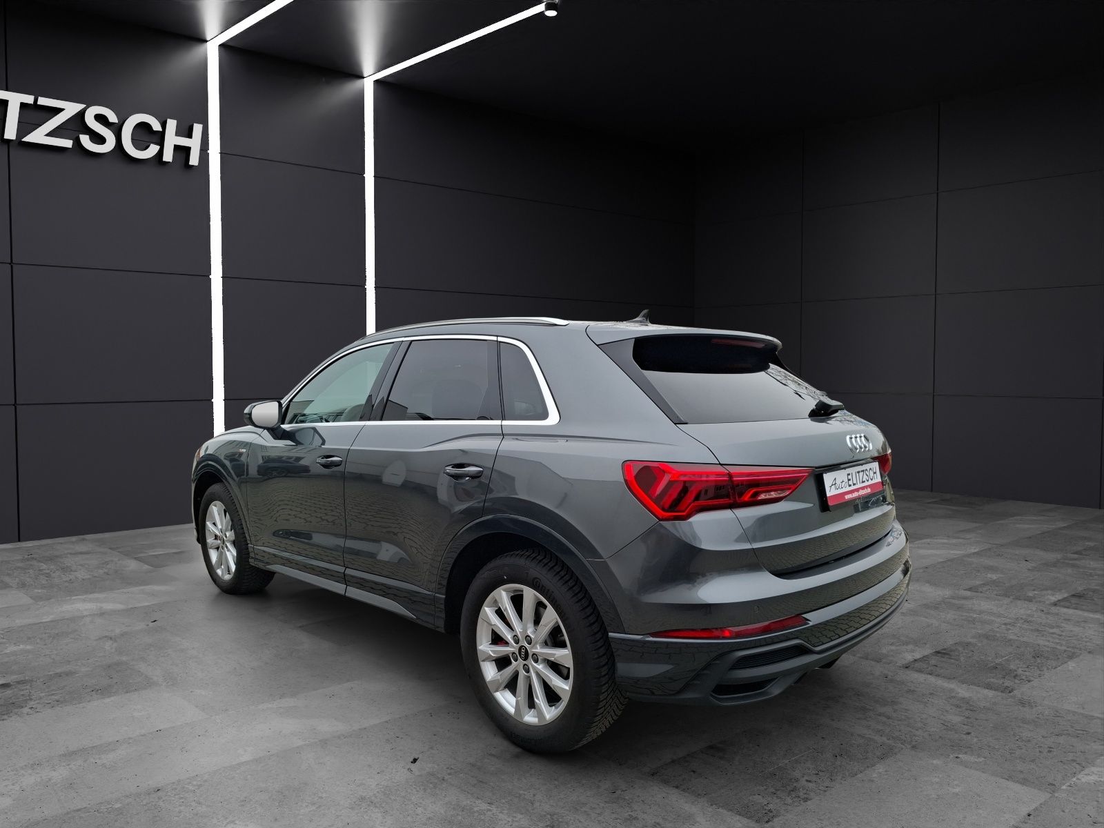 Fahrzeugabbildung Audi Q3 40 TFSI S-line quattro S-tronic LED AHK Navi