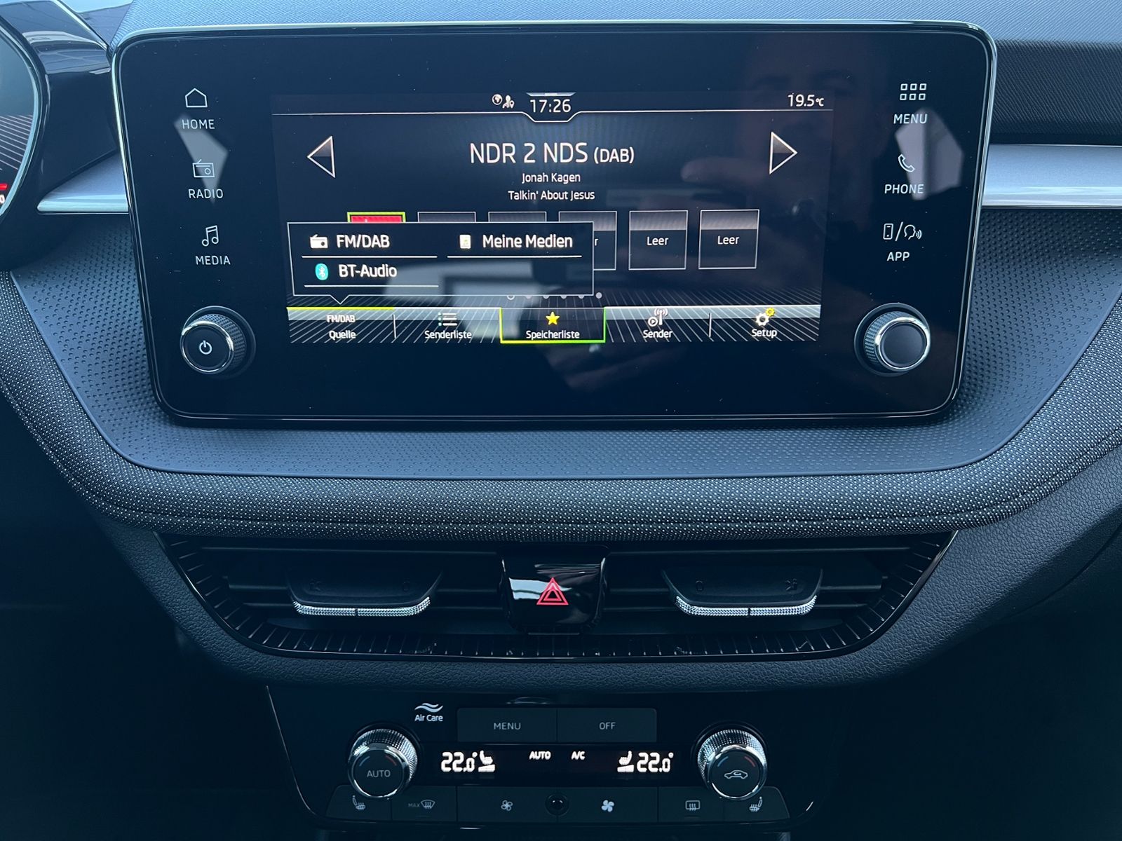 Fahrzeugabbildung SKODA Fabia Selection 1.0 TSI DSG *LED, KESSY, Rückfah