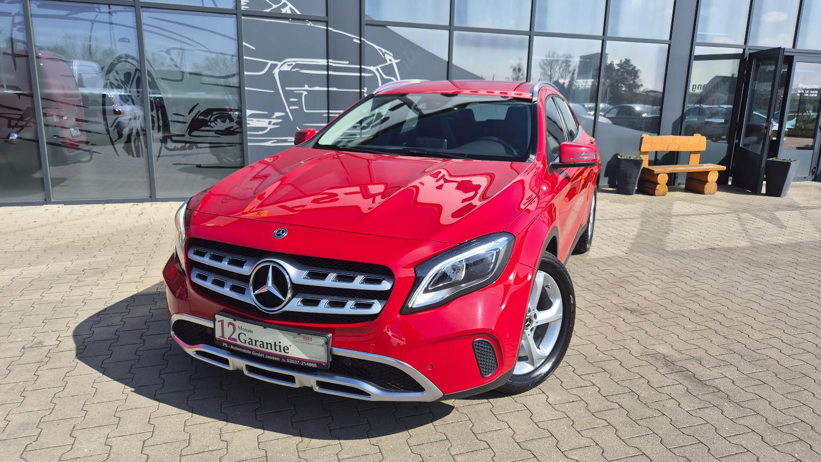 Mercedes-Benz GLA 180*LED*Teilleder*Tempomat*