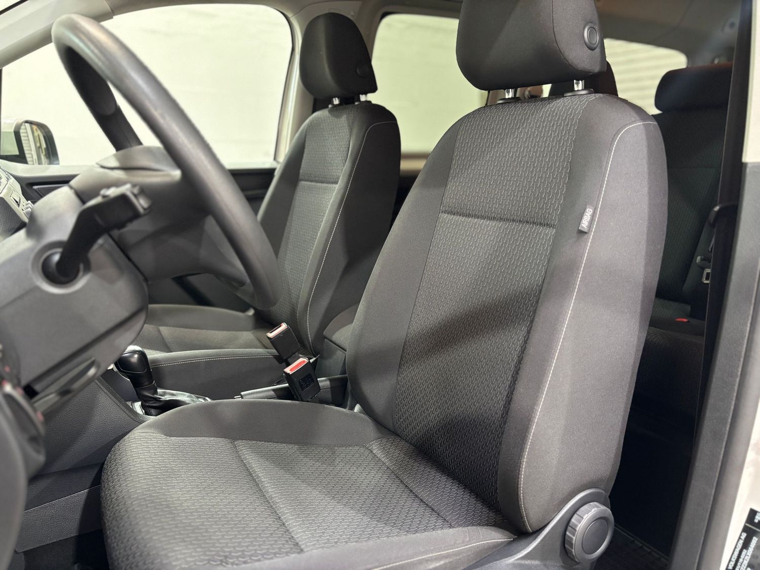 Fahrzeugabbildung Volkswagen Caddy Maxi Kamera#7Sitze#Tempomat#Navi