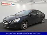 Volvo S60 Lim. 2.0 d Momentum AAC Xenon SHZ Navi PDC - Volvo S60 Momentum mit Diesel-Antrieb