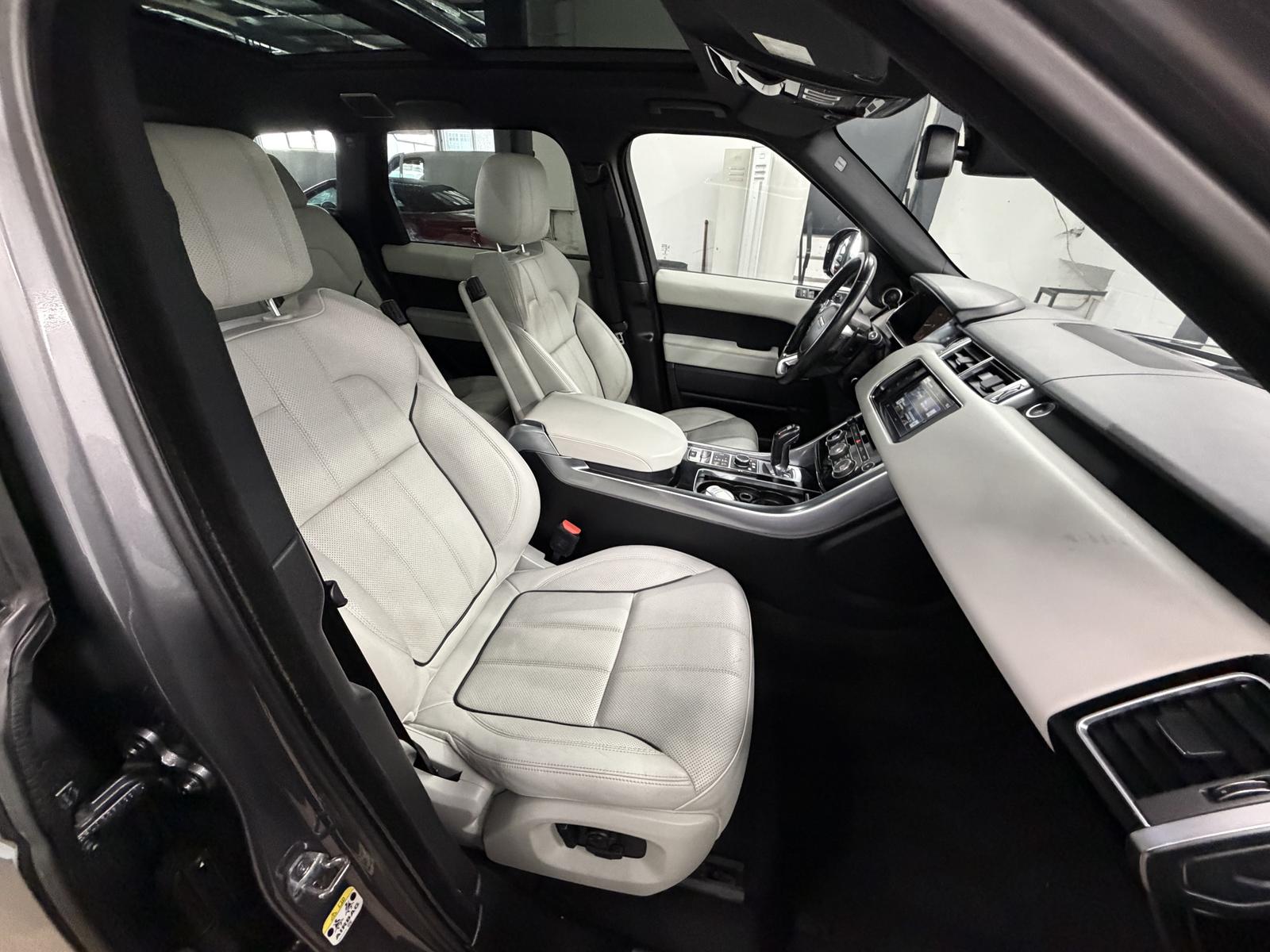 Land Rover Range Rover Sport HSE / Luftfederung / PANORAMA