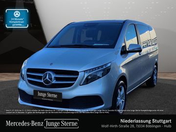Mercedes V 220 - 1