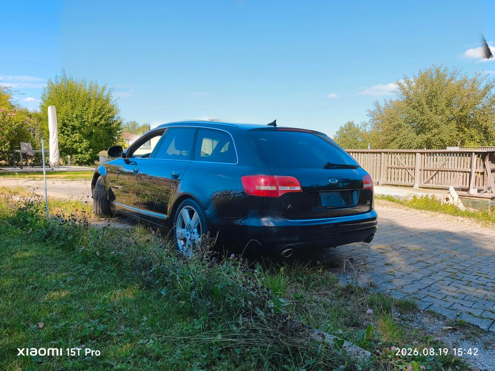 Audi Quattro 2011 — photo 5