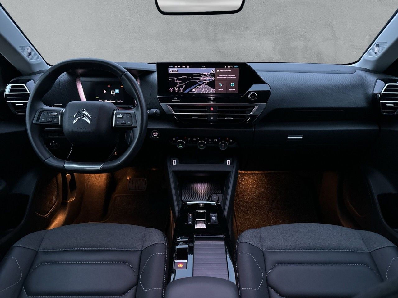 Fahrzeugabbildung Citroën C4 PureTech 130 S&S EAT8 Shine