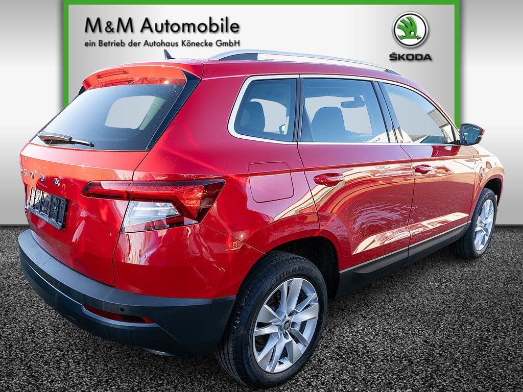 Fahrzeugabbildung SKODA Karoq 1.5 TSI DSG Drive LED PDC GRH SHZ KLIMA