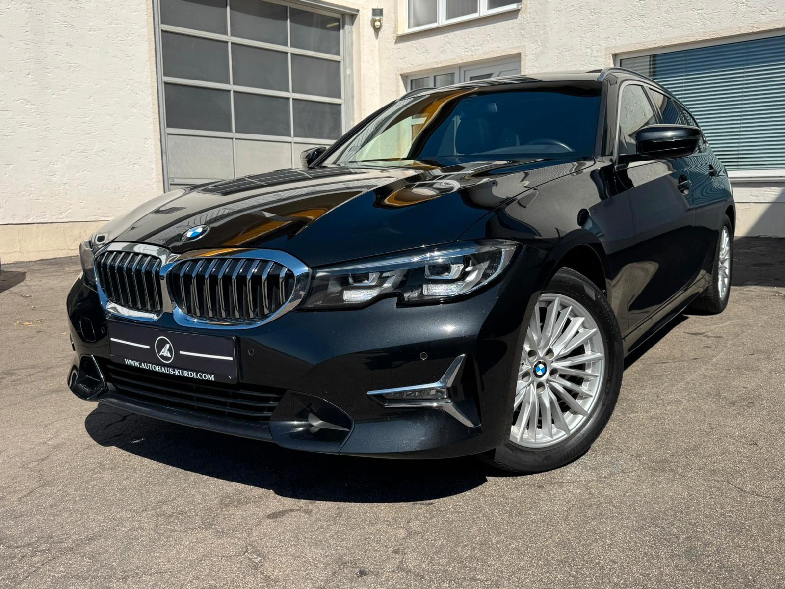BMW 320i Touring Luxury Line PANO LED AMBIENTE LEDER