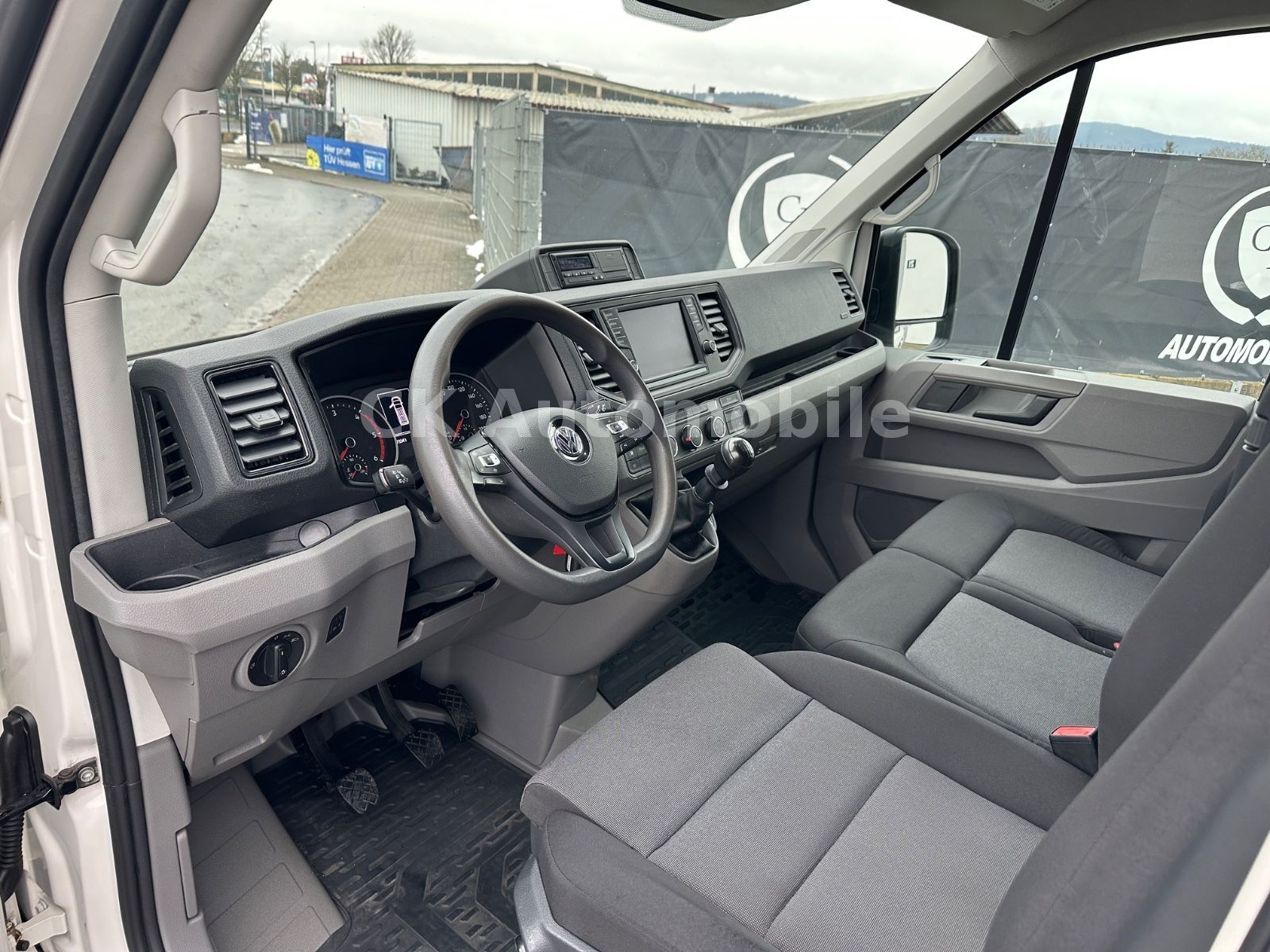 Fahrzeugabbildung Volkswagen Crafter Kasten 35 FWD 2.0TDI/Klima/Navi/SHZ/AHK