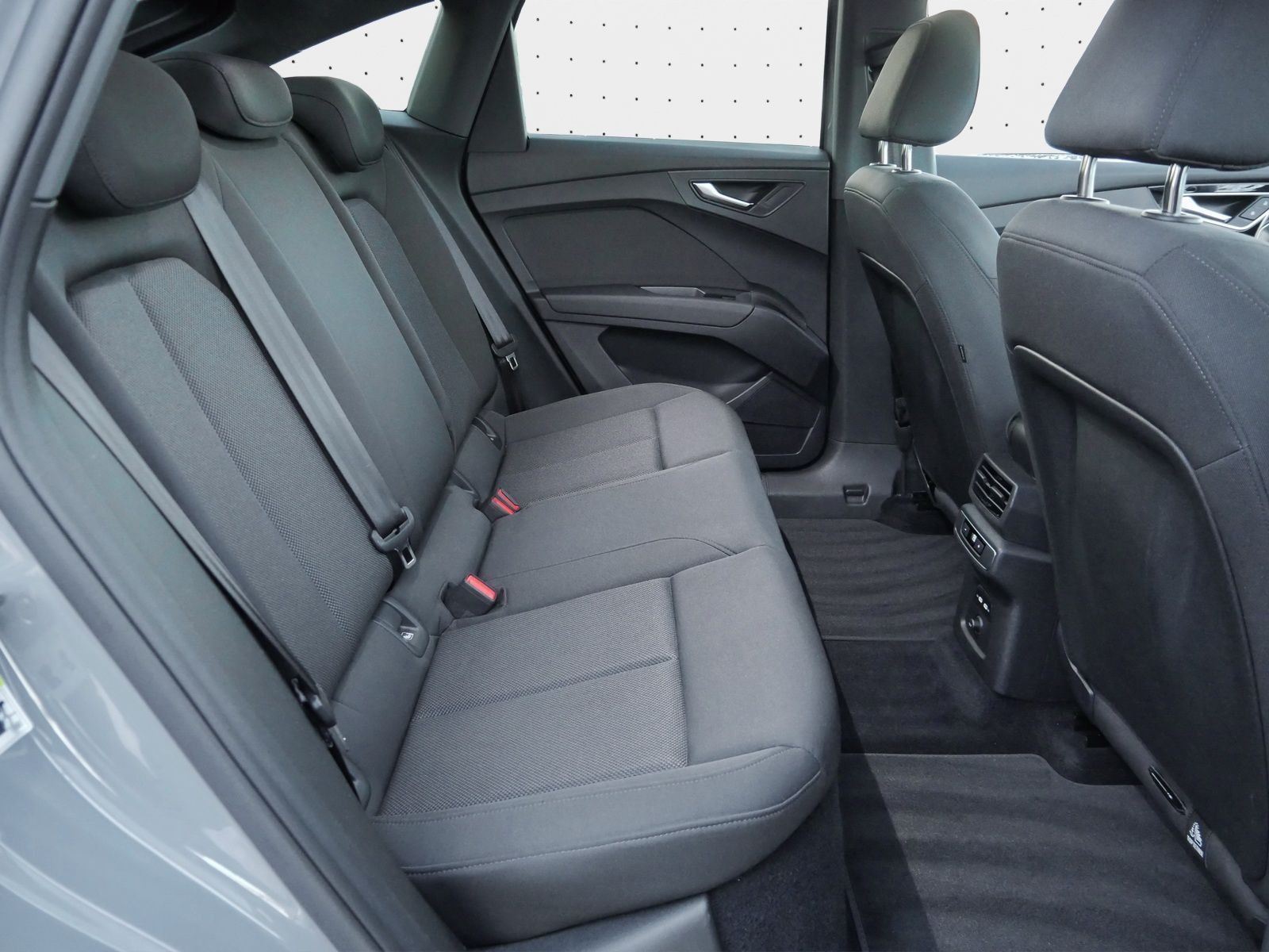 Audi Q4 e-tron - Bild 16