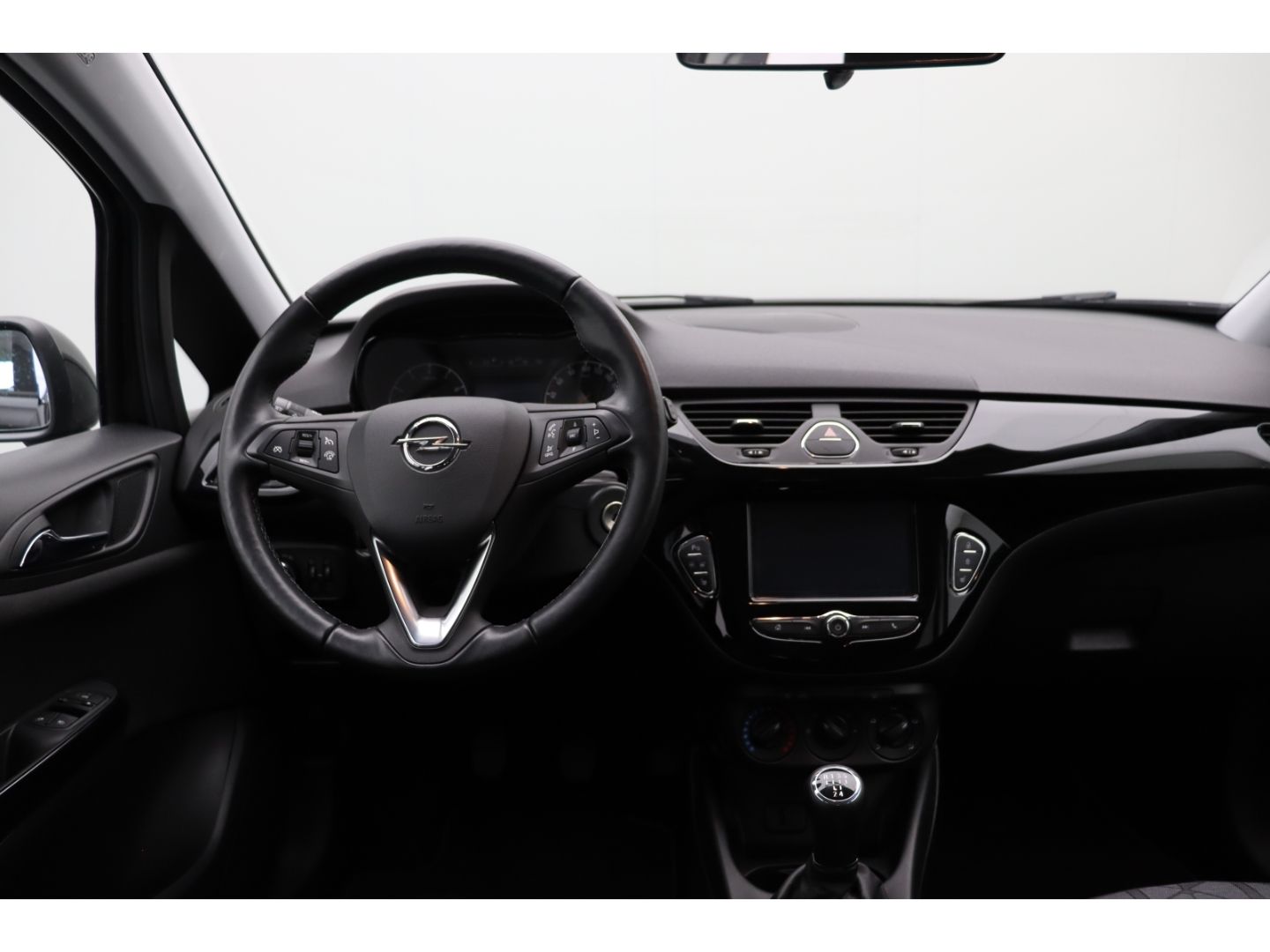 Fahrzeugabbildung Opel Corsa E 1.4 120 Jahre SHZ AppleCP
