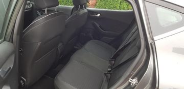 Fahrzeugabbildung Ford Fiesta Titanium