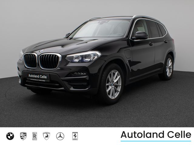 BMW X3 xD30e Panorama Kamera DAB HiFi Komfort Alarm