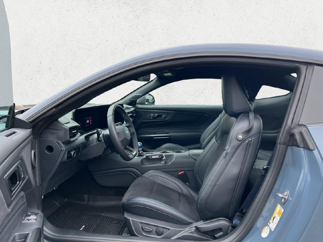 Ford Mustang Fastback 5.0 Ti-VCT V8 334 kW Dark Horse