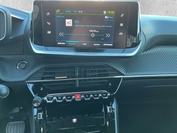 Peugeot 2008 Elektro Allure 136 50kWh Carplay+SHZ+RFK
