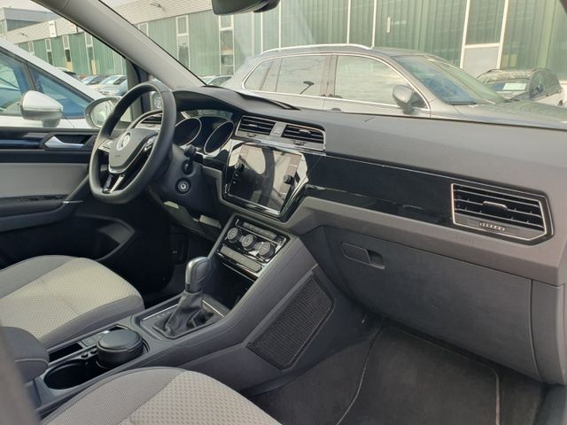 Touran Comfortline 2.0 TDI DSG  Navi LED Kurvenl