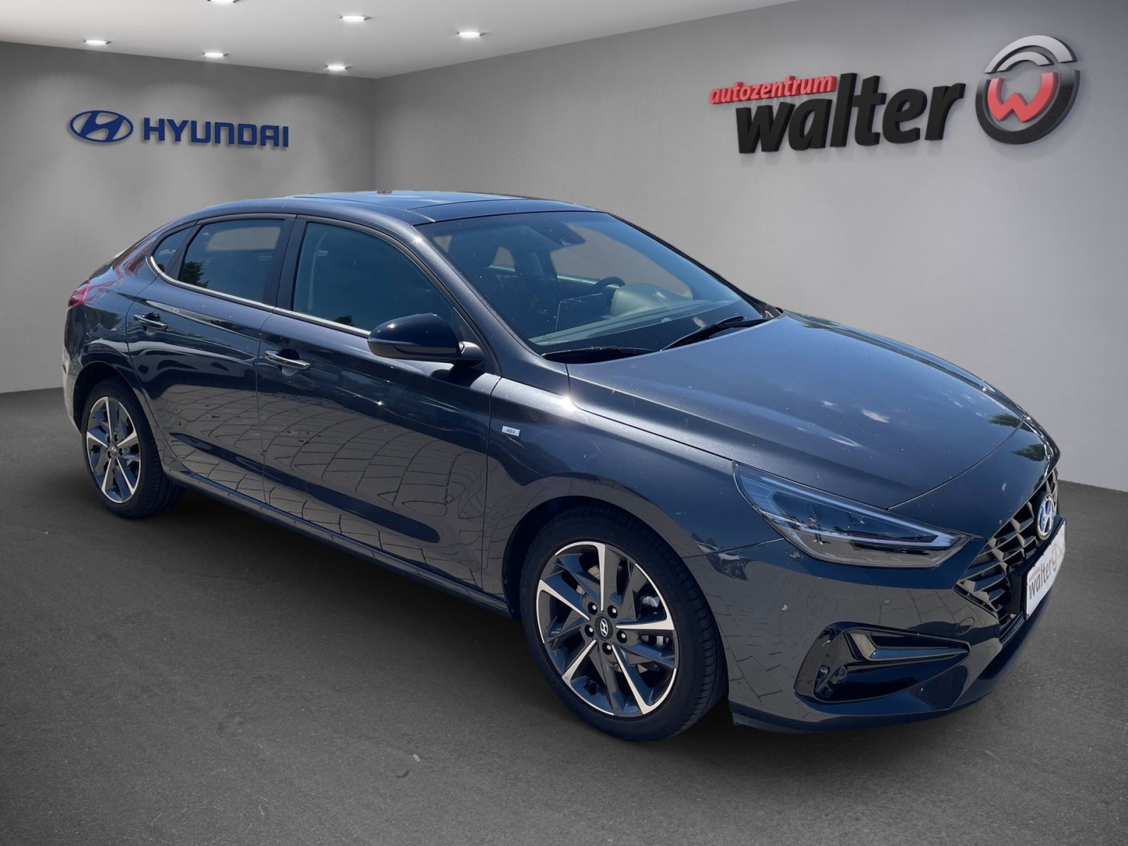 Hyundai i30 Fastback 1.5T-GDI Ed.30+ Mild-Hybrid *Navi*K imagem 2