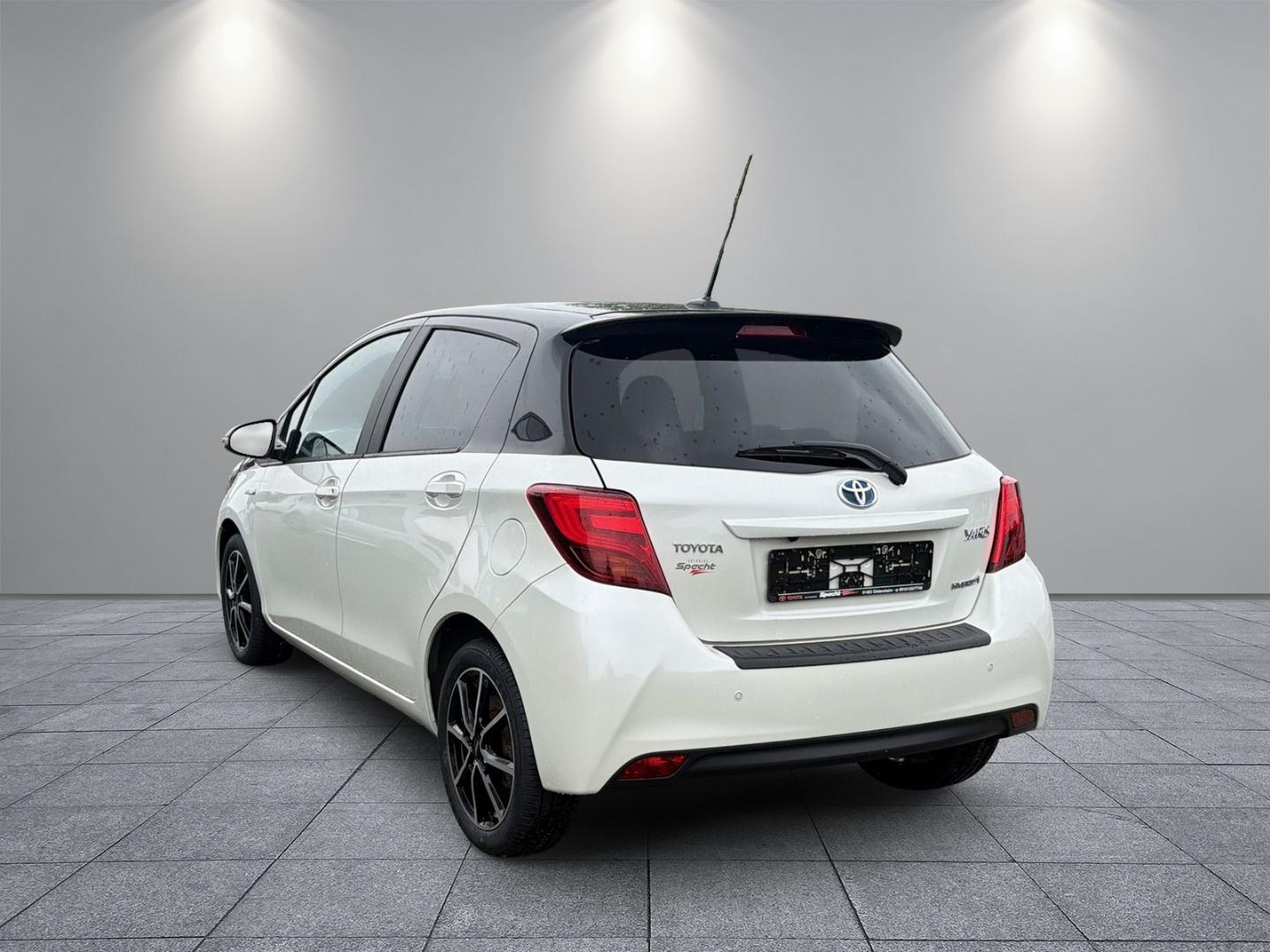 Toyota Yaris Style Hybrid DAB SHZ Keyless Entry Keyless