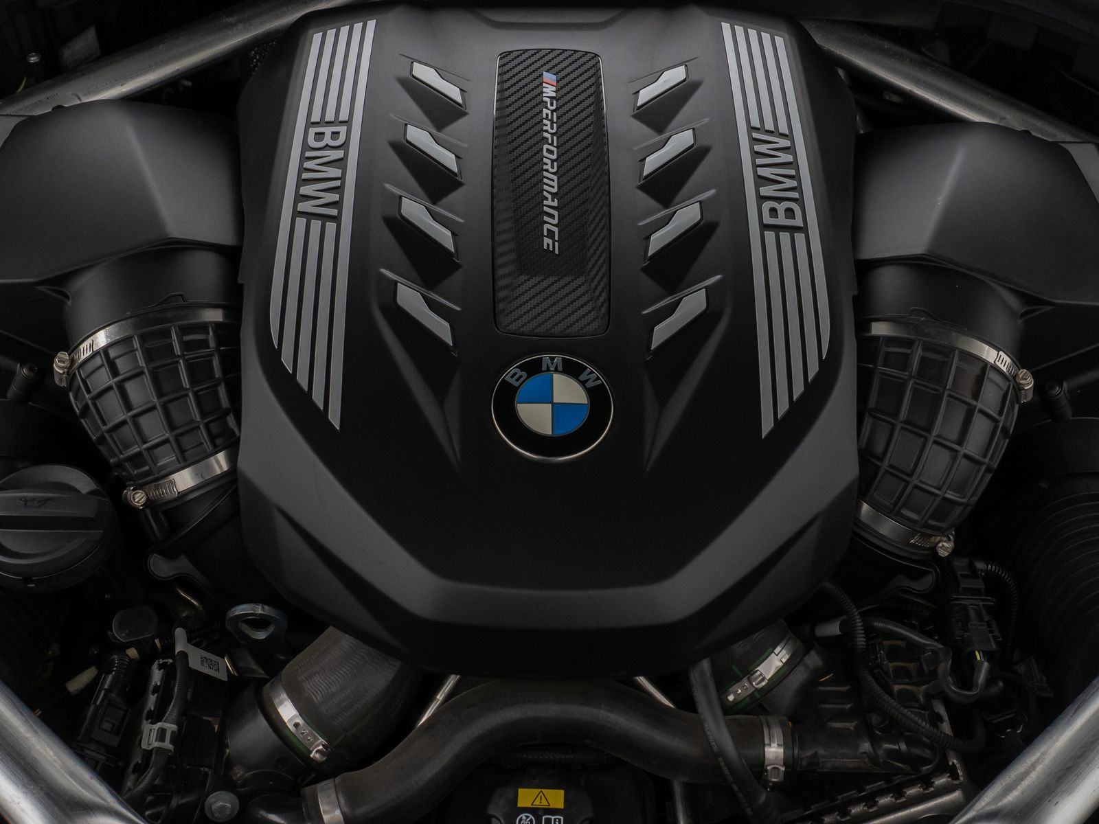 Fahrzeugabbildung BMW X5 M50i Panorama 360° HUD DAB H/K AHK Individual