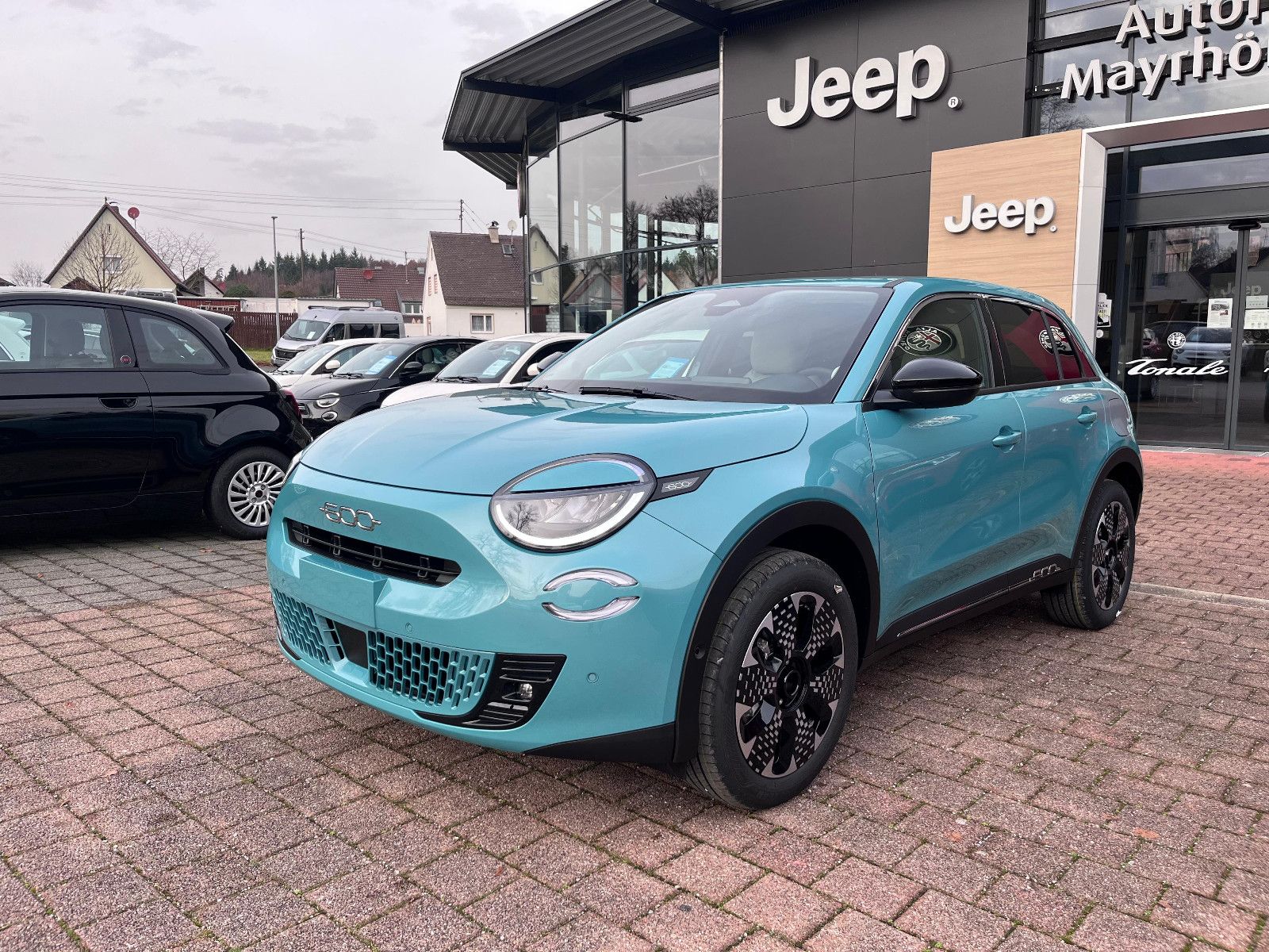 Fahrzeugabbildung Fiat 600 Hybrid La Prima