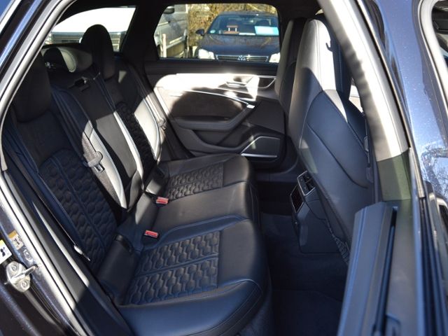 RS6 Avant 4.0 TFSI VOLL DYNAMIK-PLUS/KERAMIK/PAN