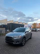 Mitsubishi ASX 1.6 Benzin - Mitsubishi ASX Gebrauchtwagen in Berlin