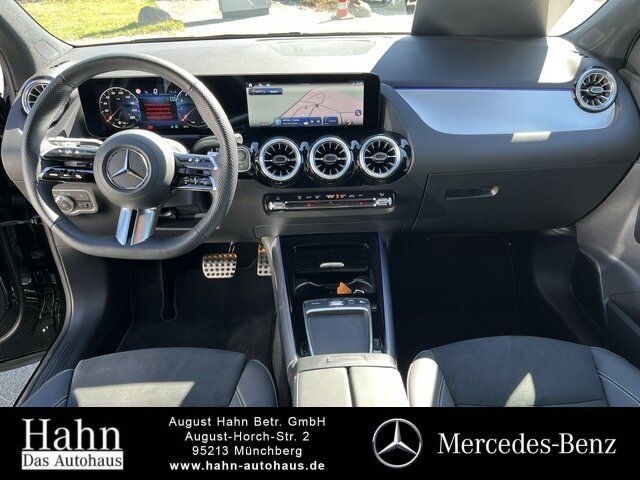 Fahrzeugabbildung Mercedes-Benz GLA 200 AMG/NIGHT/LED/KAM./WINTER/AMBI/20ZOLL