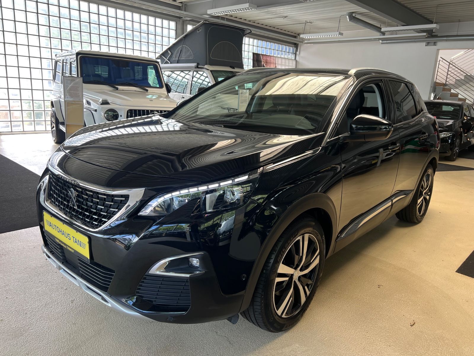 Fahrzeugabbildung Peugeot 3008 Allure