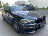 BMW 540i xDrive M Sport*H.Up*Night*Disp.Key*Nav*Kam* - BMW 540 in München