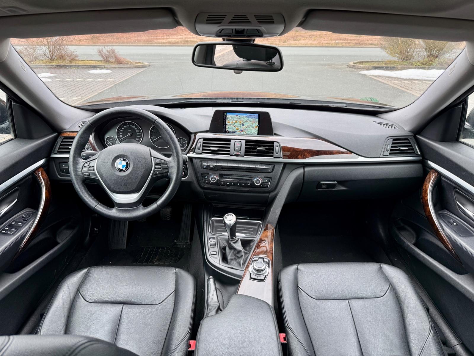 BMW 320d xDrive GT Leder Navi Xenon Panorama Euro6