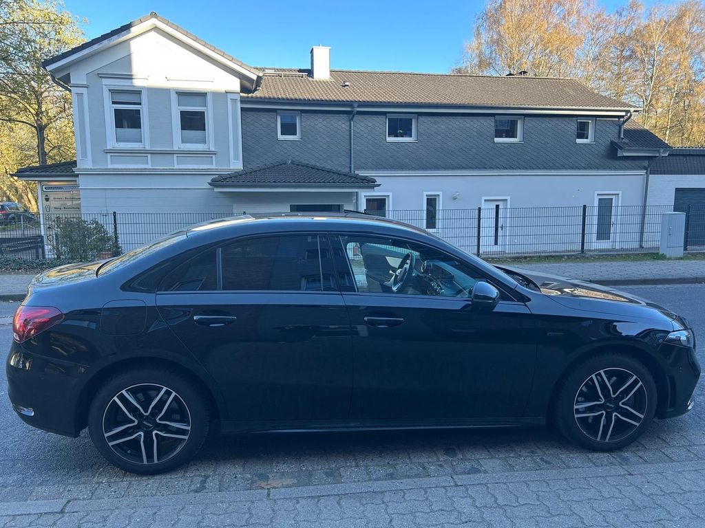 Image of Mercedes-Benz A 250